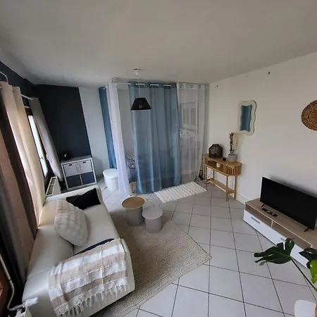 Le Lobrot - 2 Personnes - Parking Facile