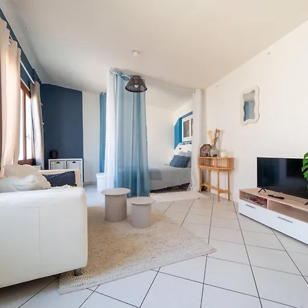 Appartement Le Lobrot - 2 Personnes - Parking Facile *