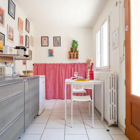 Appartement Le Lobrot - 2 Personnes - Parking Facile Bernay (Eure)