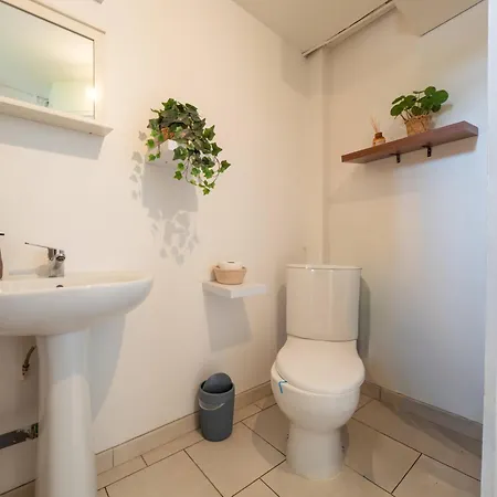 Appartement Le Lobrot - 2 Personnes - Parking Facile *