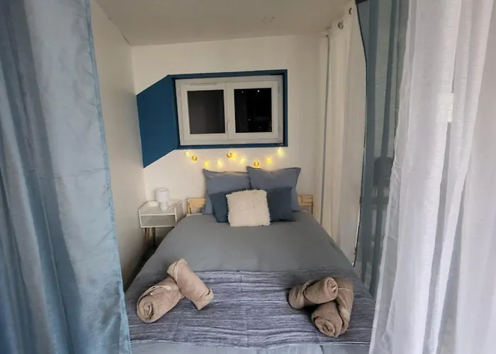 Le Lobrot - 2 Personnes - Parking Facile